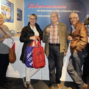 Viele Gäste am Stand von Estermann Reisen an der Gewerbeausstellung in Beromünster